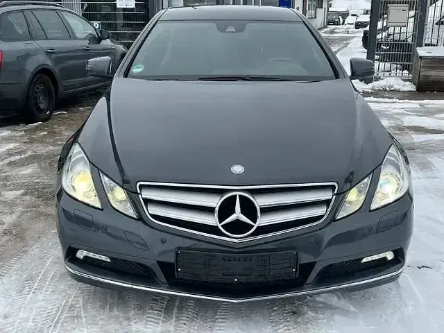 Second-hand Mercedes E250 204 CP (150 kW) 2012 Gri Coupe