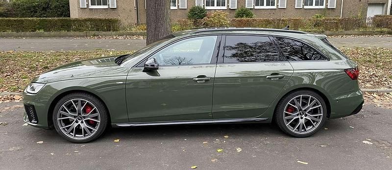 Gebraucht Audi A4 S-Line 204 PS (150 kW) 2023 Grün Kombi