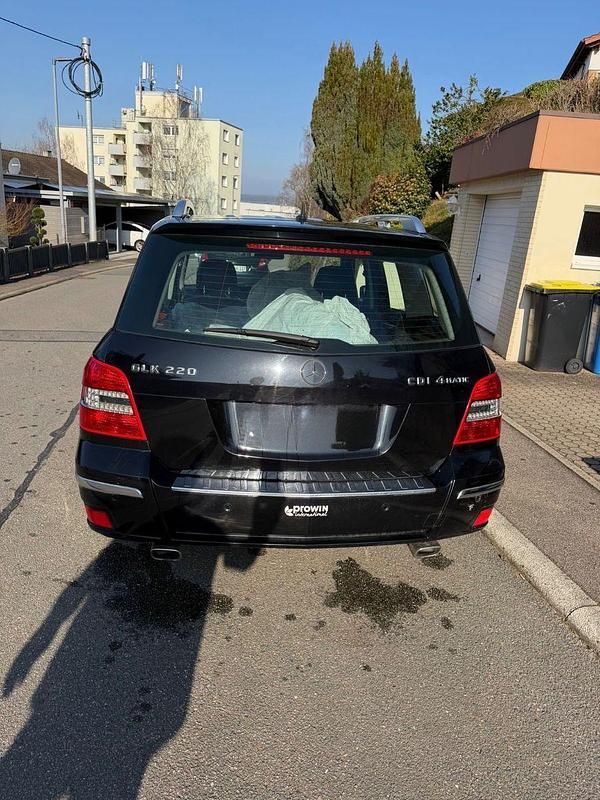 Gebraucht Mercedes GLK220 170 PS (125 kW) 2010 Schwarz SUV