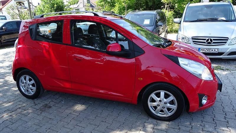 Używany Chevrolet Spark LS 82 KM (60 kW) 2012 Czerwony Hatchback