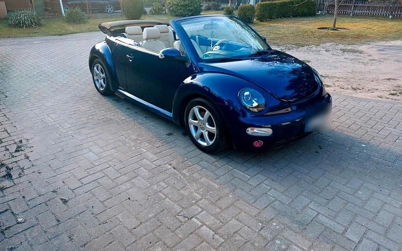 Gebraucht VW New Beetle 75 PS (55 kW) 2004 Blau Kleinwagen