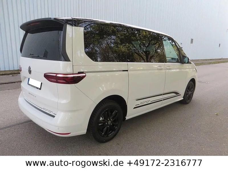 Gebraucht VW Multivan Edition 150 PS (110 kW) 2023 Weiß Van