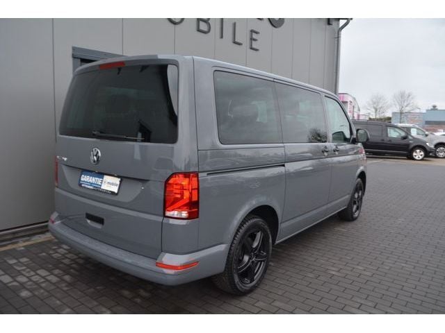 Gebraucht 2021 VW Multivan Family Van / Kleinbus | 39.999 € (Guter Preis) - Bild 1/4