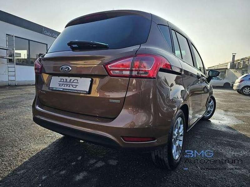 Usata Ford B-MAX SYNC Edition 101 CV (74 kW) 2015 Marrone Monovolume