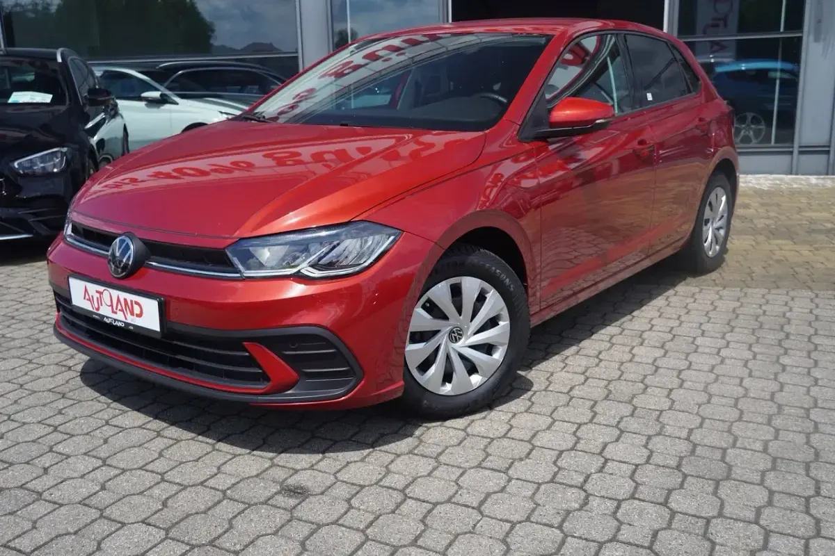 Gebraucht VW Polo Life 95 PS (69 kW) 2025 Rot Kleinwagen