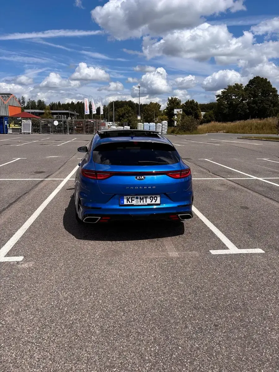 Gebraucht Kia ProCeed GT 204 PS (150 kW) 2019 Blau Kombi