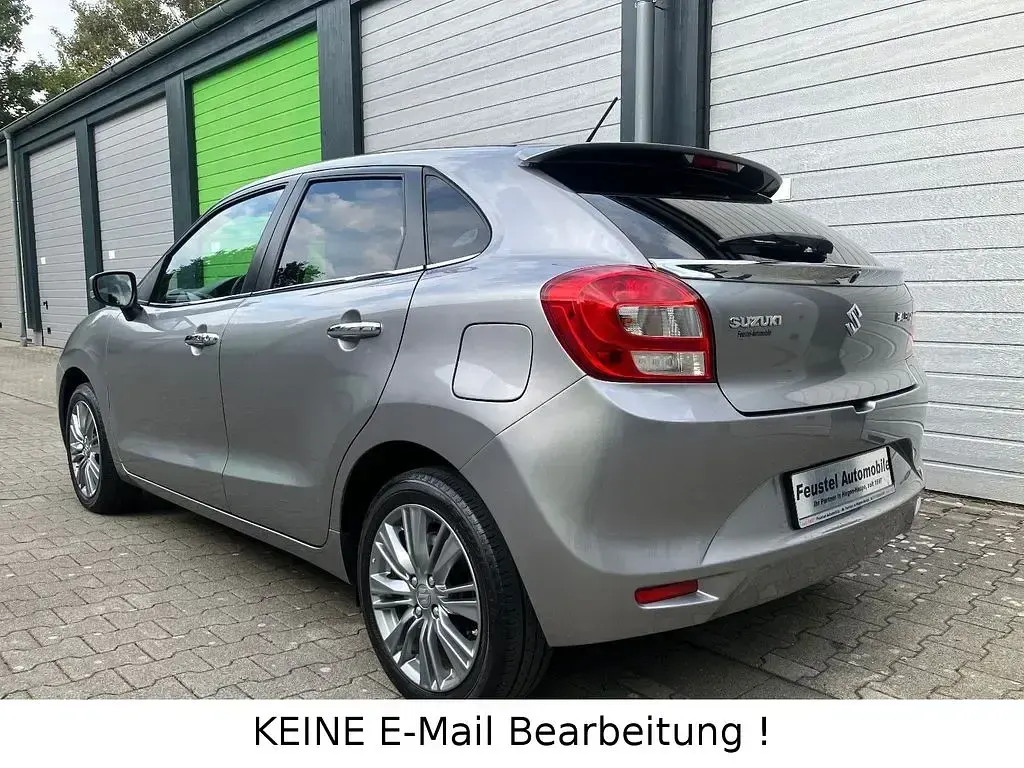 Gebraucht Suzuki Baleno Comfort 111 PS (81 kW) 2017 Mineral gray Kleinwagen