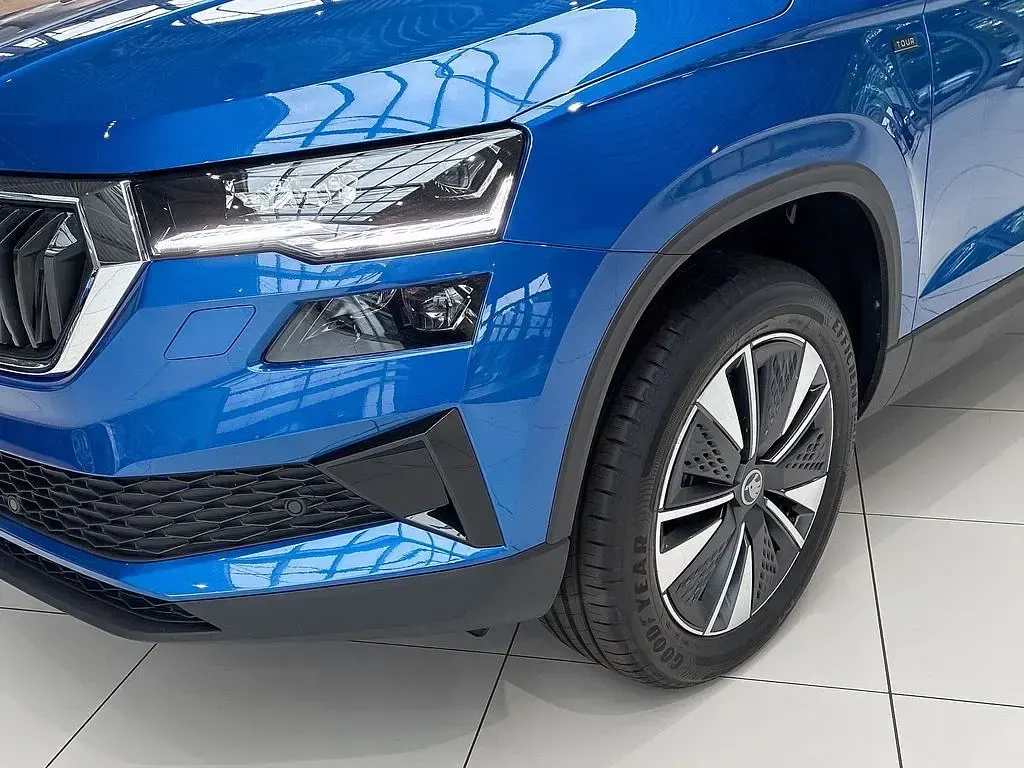 Gebraucht Skoda Karoq Tour 150 PS (110 kW) 2026 Raceblau (blau) SUV