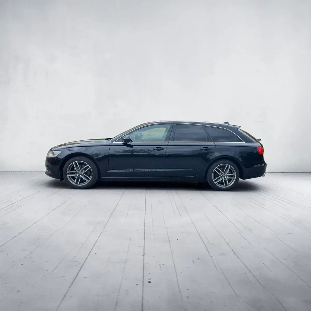 Gebraucht Audi A6 179 PS (131 kW) 2012 Schwarz Kombi