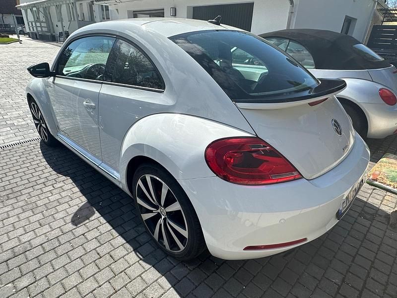 Gebraucht VW Beetle 200 PS (147 kW) 2011 Weiß Kleinwagen