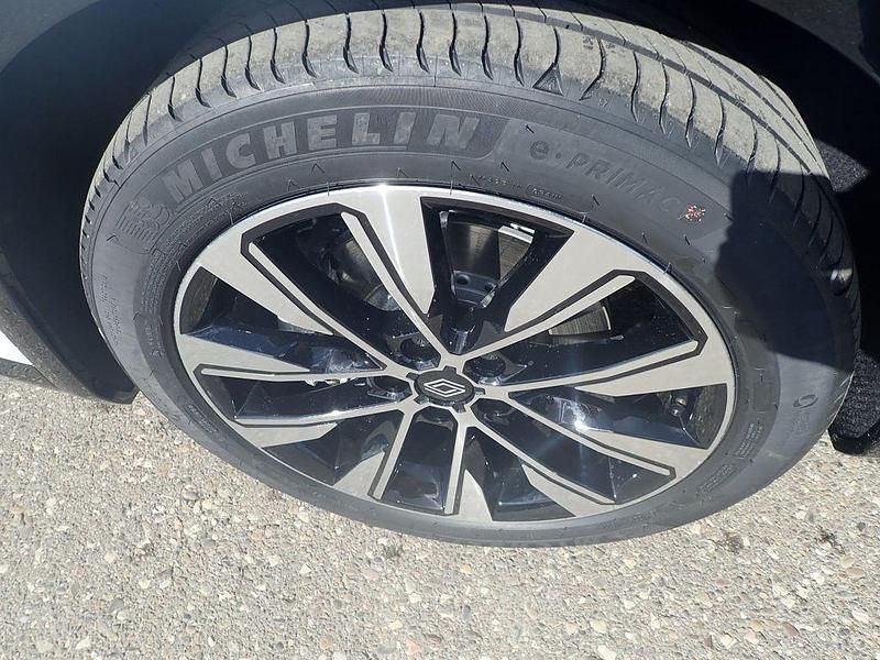 Neu Renault Austral Techno 200 PS (147 kW) 2026 Perlmuttweiß metallic, black SUV