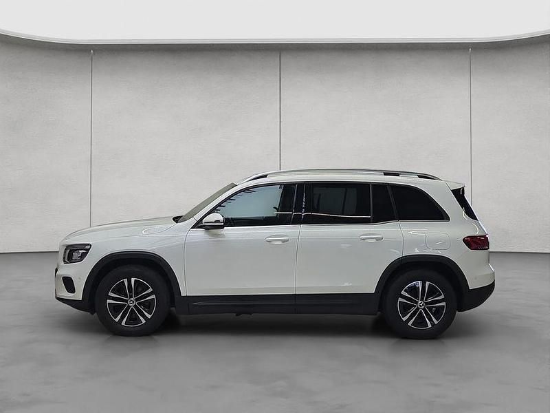 Gebraucht Mercedes GLB200 Advanced 150 PS (110 kW) 2023 Weiß SUV