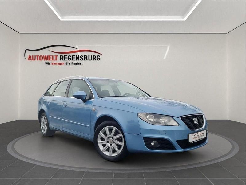 Gebraucht Seat Exeo Style 143 PS (105 kW) 2012 Blau Kombi