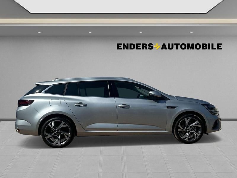 Gebraucht Renault Mégane GrandTour Bose Edition 158 PS (116 kW) 2024 Grau Kombi