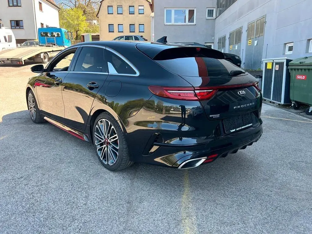 Second-hand Kia ProCeed GT 204 CP (150 kW) 2019 Negru Break