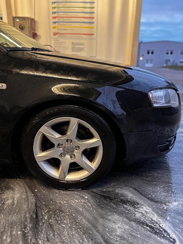 Gebraucht Audi A4 102 PS (75 kW) 2008 Schwarz Kombi