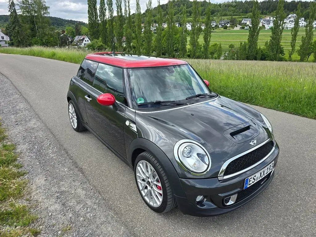 Occasion Mini John Cooper Works 211 ch (155 kW) 2011 Gris Citadine