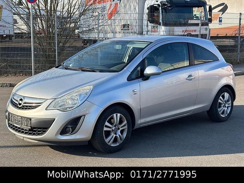 Gebraucht Opel Corsa Satellite 87 PS (63 kW) 2011 Silber Kleinwagen