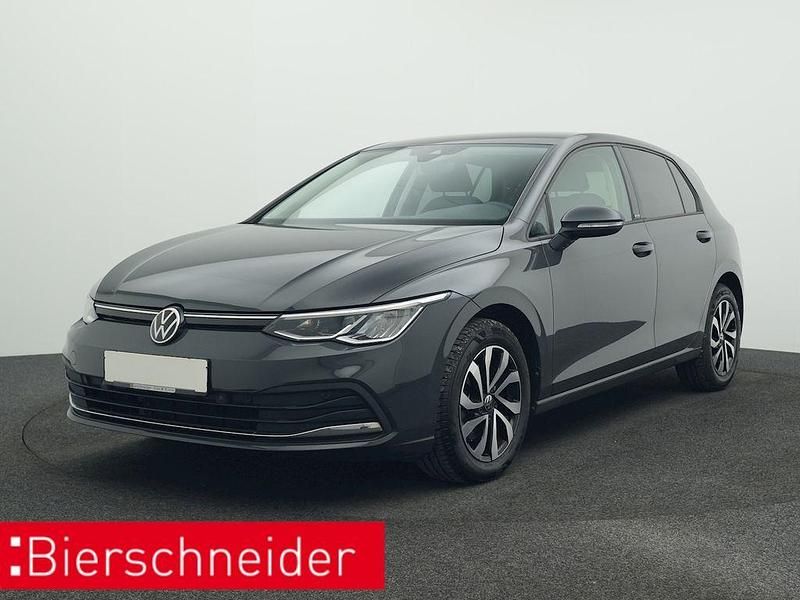 Gebraucht VW Golf VIII Active 116 PS (85 kW) 2022 Limousine