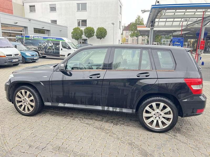Gebraucht Mercedes GLK250 204 PS (150 kW) 2011 SUV