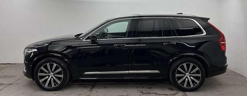 Gebraucht Volvo XC90 Plus 235 PS (172 kW) 2022 Onyx black (metallic) SUV