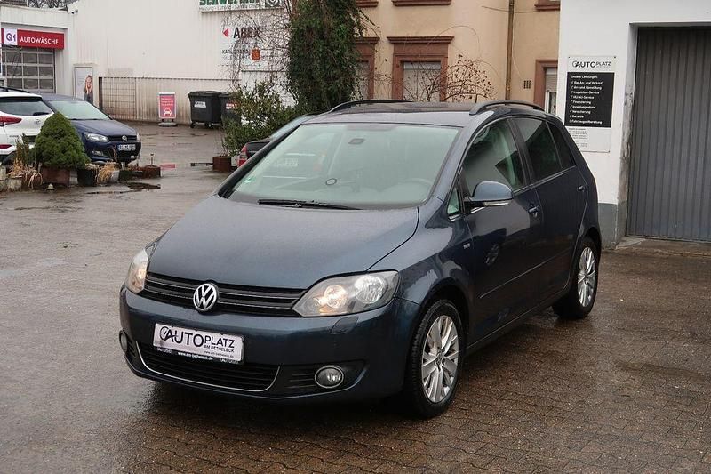 Gebraucht VW Golf VII Life 122 PS (89 kW) 2013 Blau Limousine