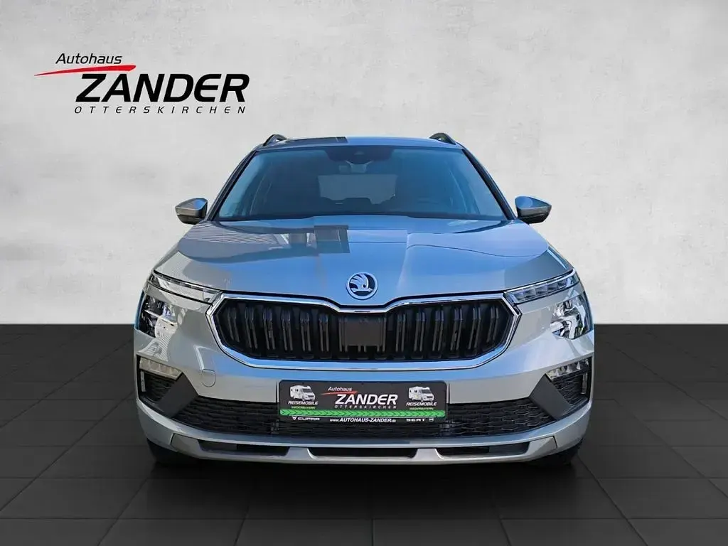 Neu Skoda Kamiq Selection 150 PS (110 kW) 2026 Smokey diamondsilber SUV