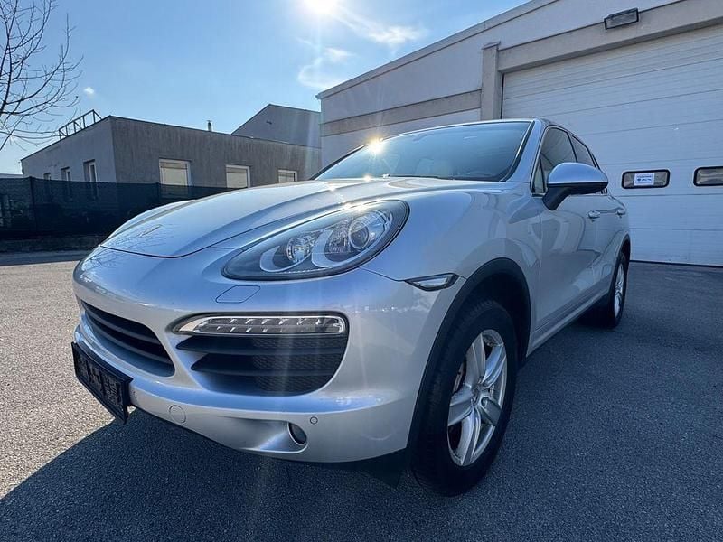 Gebraucht Porsche Cayenne S 400 PS (294 kW) 2010 Silber SUV