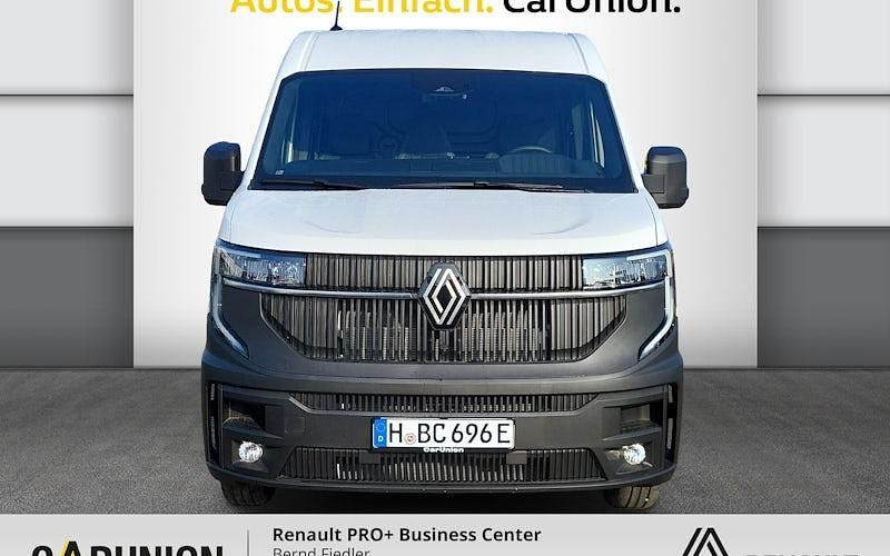 Gebraucht Renault Master 105 kW (143 PS) 2025 Mineralweiß Van