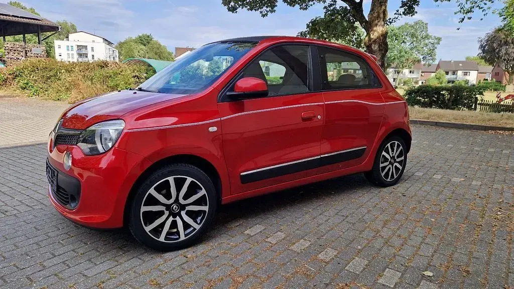 Gebraucht Renault Twingo 90 PS (66 kW) 2016 Rot Kleinwagen