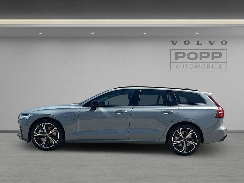 Gebraucht Volvo V60 Plus 257 PS (189 kW) 2025 Grau Kombi