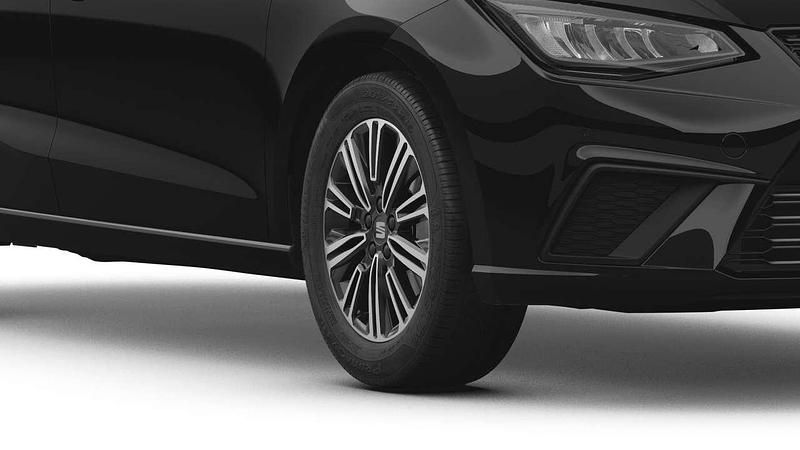 Gebraucht Seat Ibiza Style 116 PS (85 kW) 2024 Midnight schwarz metallic (metallic) Limousine