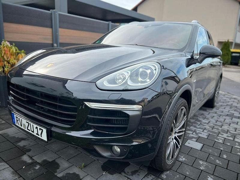 Schwarz Gebraucht 2016 Porsche Cayenne SUV | 26.999 € (Guter Preis) - Bild 1/4