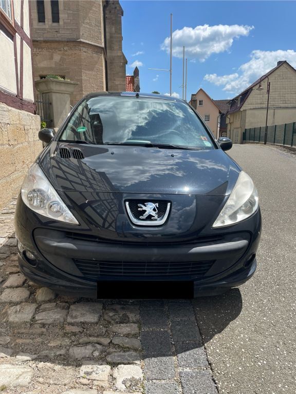 Schwarz Gebraucht 2010 Peugeot 206 Limousine | 666 € (Superpreis) - Bild 1/4
