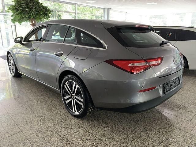 Gebraucht Mercedes CLA200 150 PS (110 kW) 2022 Grau Limousine