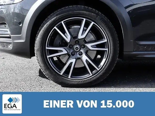 Gebraucht Volvo V90 CC Pro 235 PS (172 kW) 2019 Grau metallic Kombi