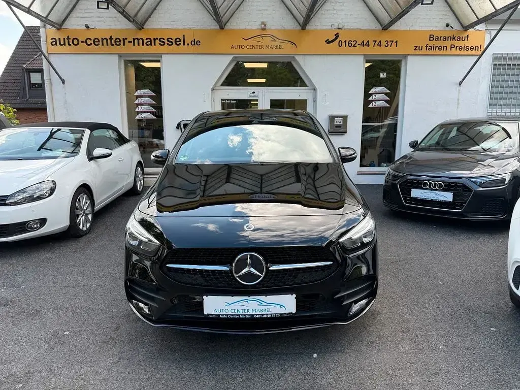 Gebraucht Mercedes B250 AMG line 160 PS (117 kW) 2022 Schwarz Kleinwagen