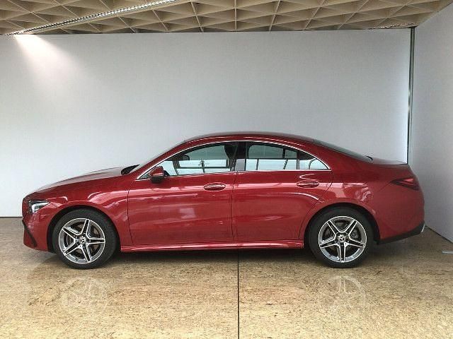 Gebraucht 2024 Mercedes CLA250e AMG line Limousine | 34.680 € (Fairer Preis) - Bild 1/4