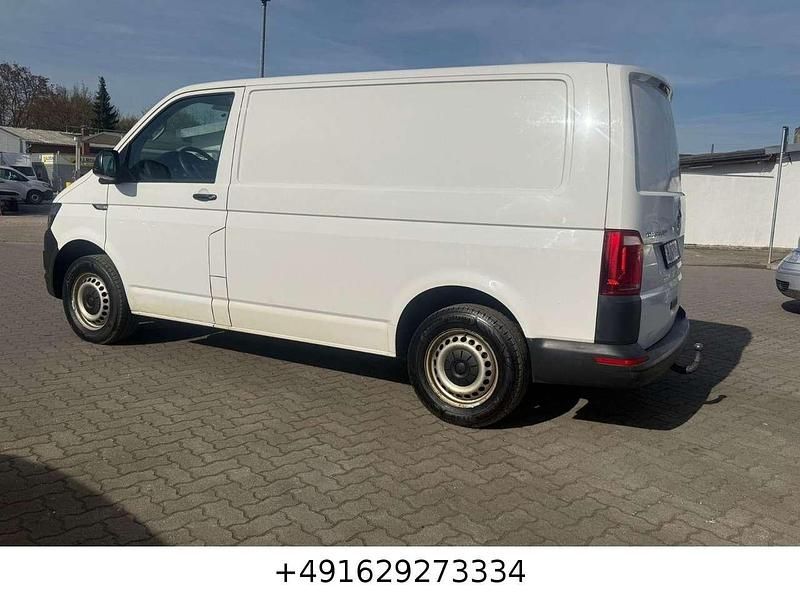 Gebraucht VW Transporter 102 PS (75 kW) 2017 Candyweiß Van