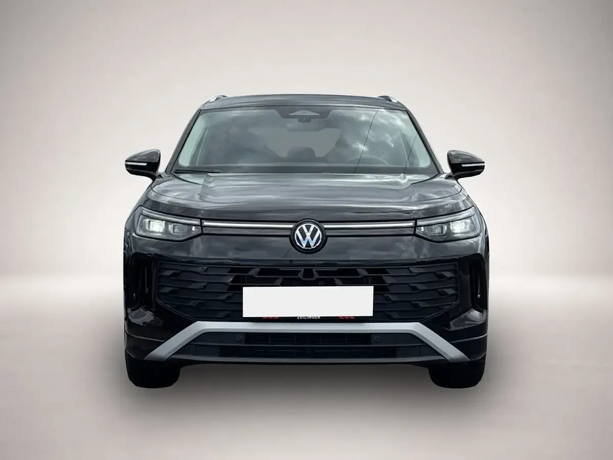 Gebraucht VW Tayron Life 150 PS (110 kW) 2025 Grenadillschwarz SUV