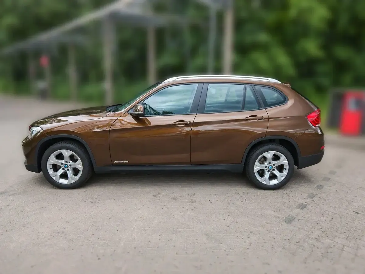 Gebraucht BMW X1 143 PS (105 kW) 2013 Braun SUV