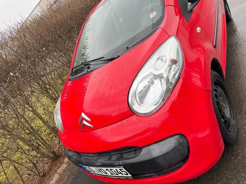 Gebraucht Citroën C1 68 PS (50 kW) 2009 Rot Kleinwagen