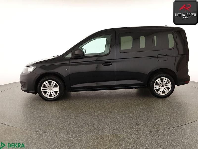 Używany VW Caddy 122 KM (89 kW) 2021 Czarny Minivan