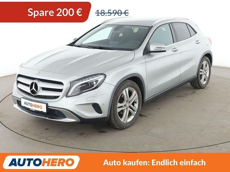 Gebraucht Mercedes GLA180 Urban 122 PS (89 kW) 2017 Silber SUV