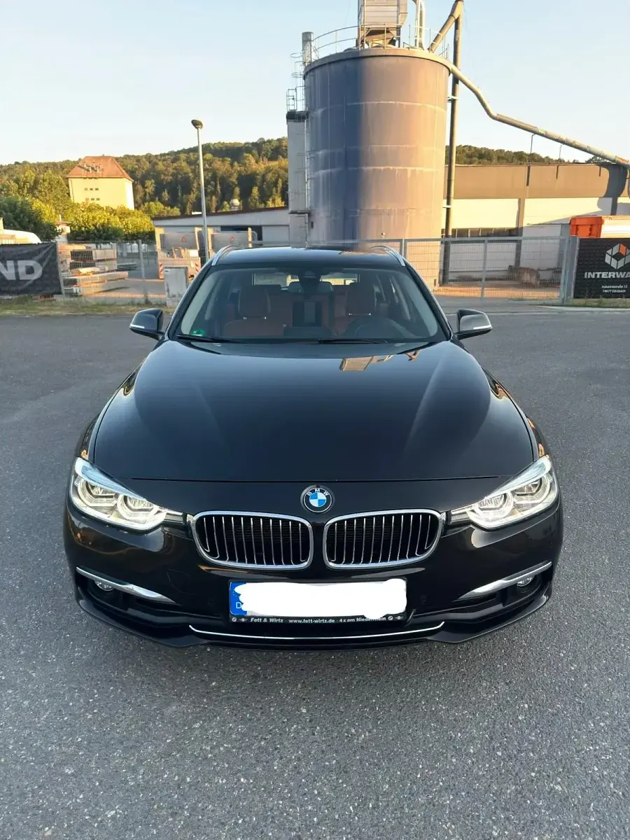 Gebraucht BMW 320 Luxury Line 190 PS (139 kW) 2017 Schwarz Kombi