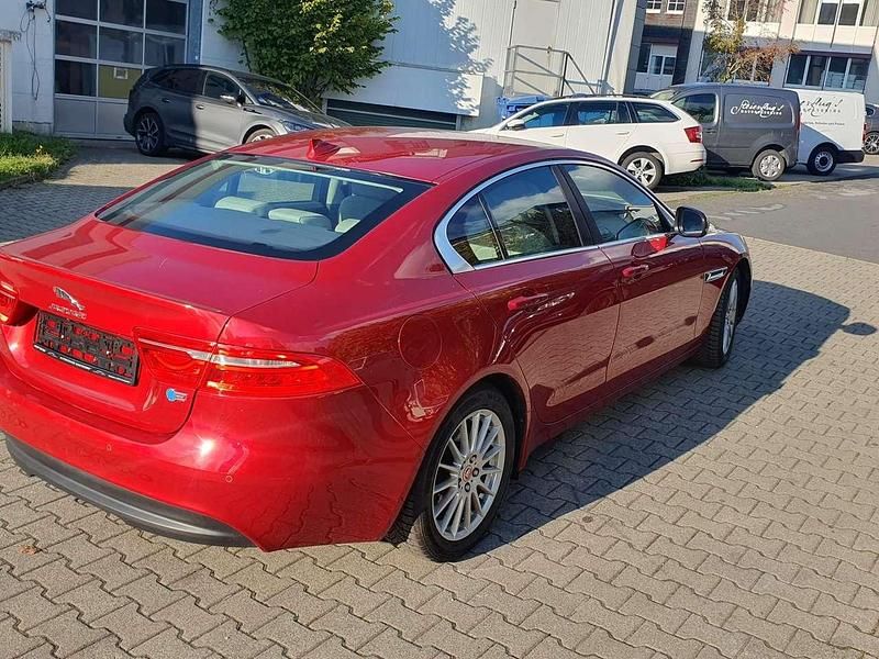 Gebraucht Jaguar XE Prestige 179 PS (131 kW) 2015 Other Limousine