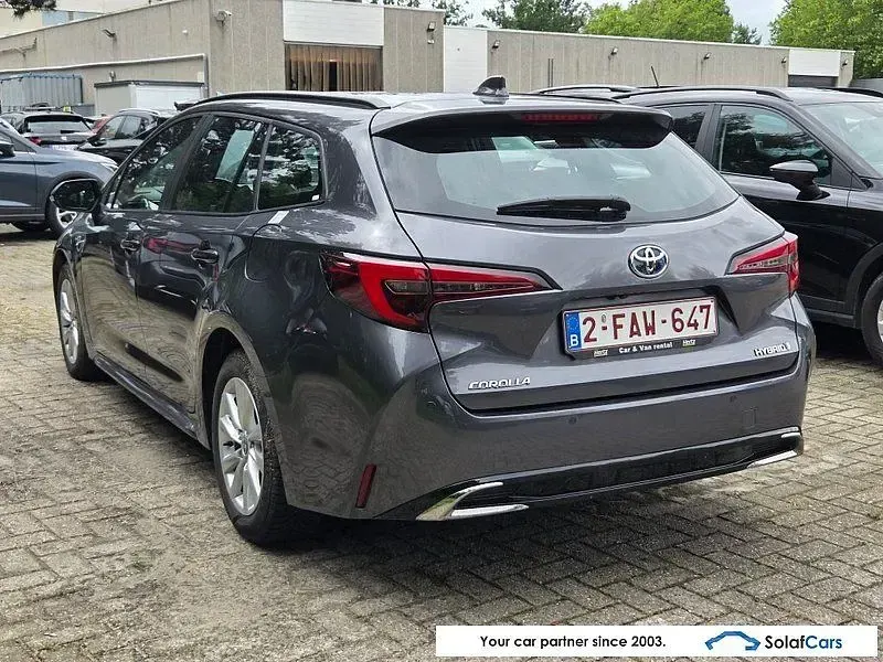 Gebraucht Toyota Corolla 122 PS (89 kW) 2024 Grau Limousine