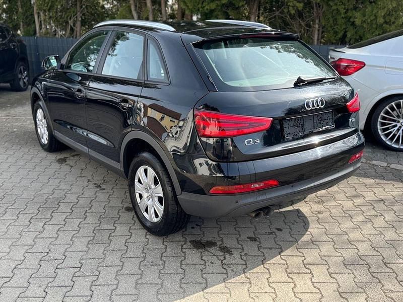 Gebraucht Audi Q3 Comfort 140 PS (102 kW) 2014 Schwarz SUV