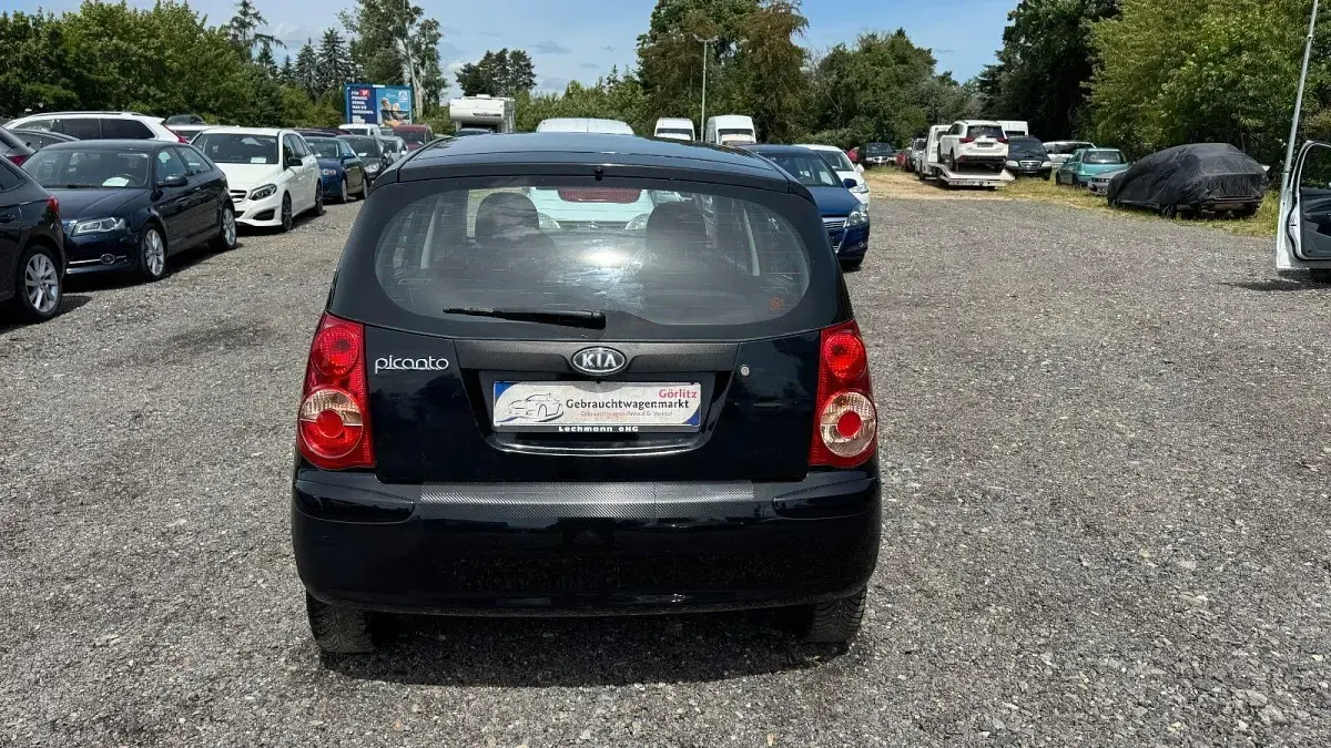 Gebraucht Kia Picanto 65 PS (47 kW) 2010 Schwarz Kleinwagen