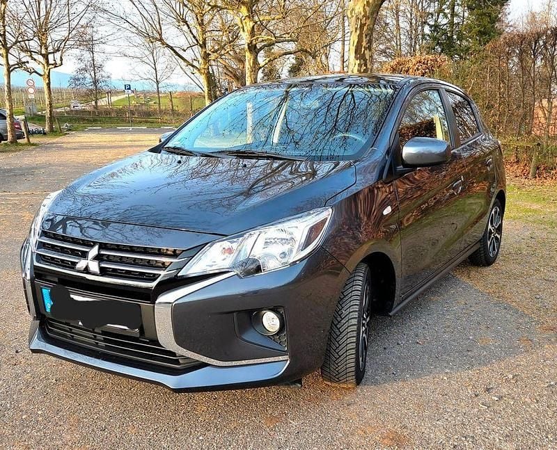 Gebraucht Mitsubishi Space Star Select+ 71 PS (52 kW) 2024 Grau Kleinwagen